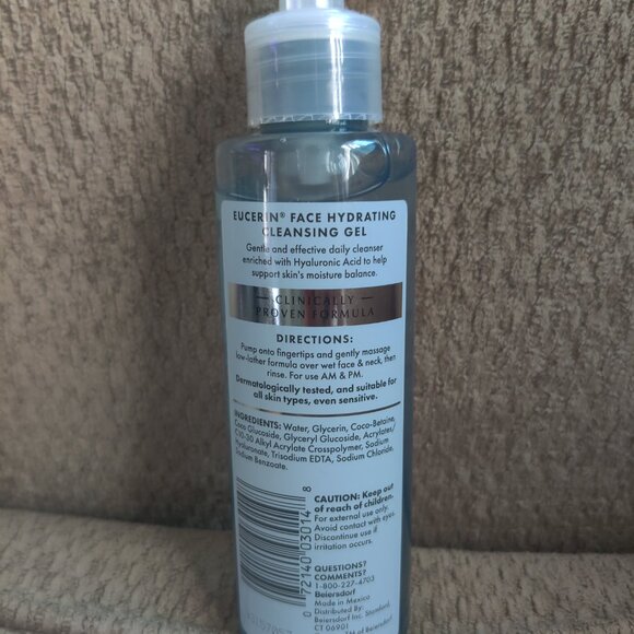 Eucerin Face Gentle Cleansing Hydrating Cleansing Gel 6.8 fl oz - Picture 2 of 3